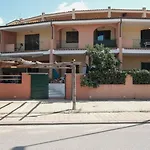 Manu House *